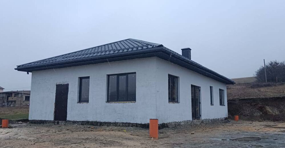 Дом-1_Дома_на_продажу_Краснолесье_фото_дом_без_чистовой_отделки5